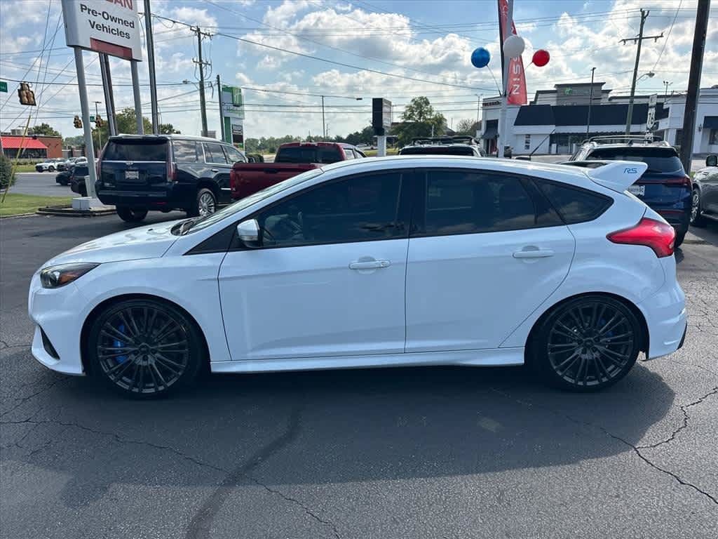Used 2017 Ford Focus RS AWD/4WD image 7