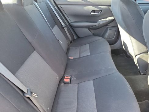 Used 2023 Nissan Sentra SV image 19