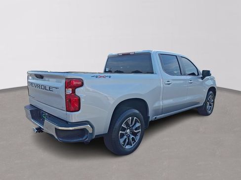 Certified 2022 Chevrolet Silverado 1500 LT AWD/4WD image 6