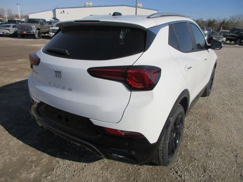 New 2026 Buick Encore GX Sport Touring w/ Comfort Package AWD/4WD image 4