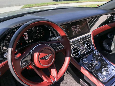 Used 2024 Bentley Continental GT S image 22