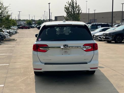 Used 2020 Honda Odyssey Elite image 10