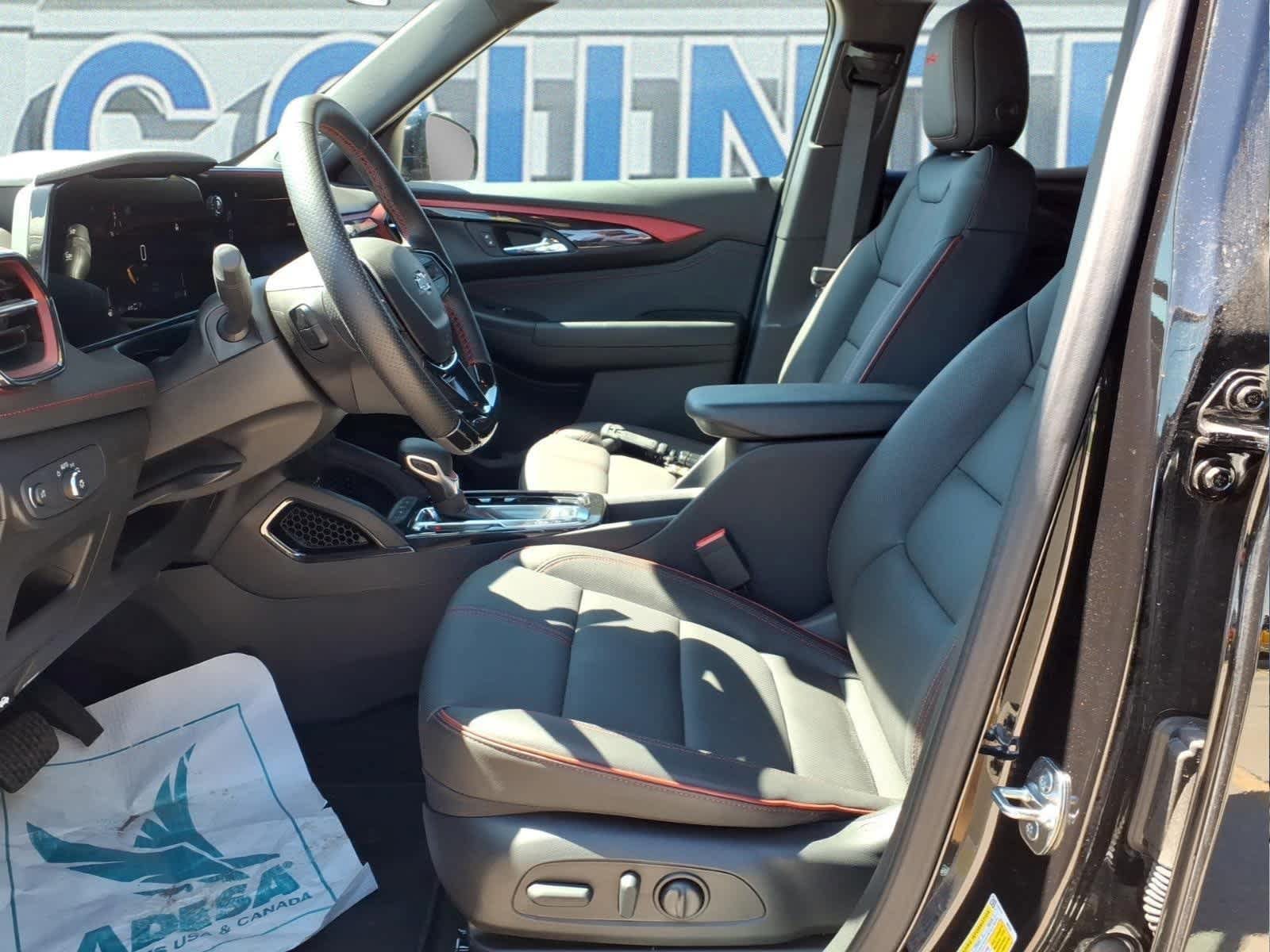 Used 2026 Chevrolet TrailBlazer RS w/ Driver Confidence Package AWD/4WD image 16