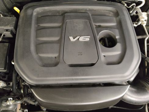 Used 2019 Dodge Durango SXT w/ 3rd Row Seating Group AWD/4WD image 30