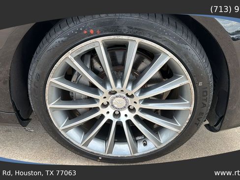 Used 2015 Mercedes-Benz S 550 Sedan image 11