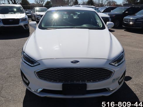 Used 2019 Ford Fusion Energi Titanium FWD image 4