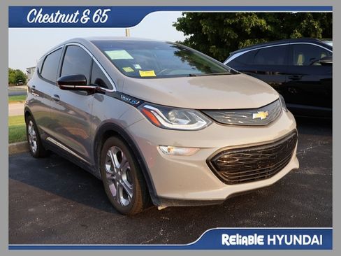 Used 2021 Chevrolet Bolt LT FWD image 1