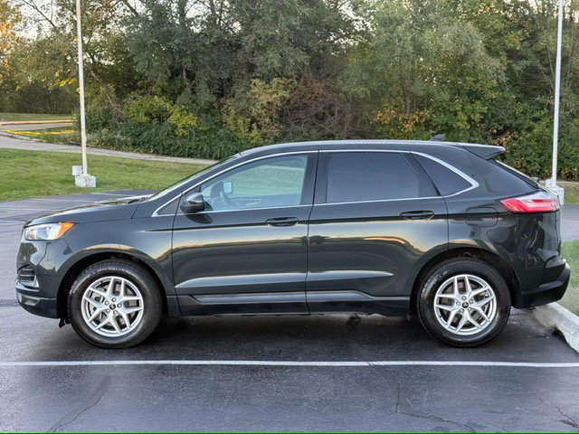 Used 2024 Ford Edge SEL w/ Convenience Package AWD/4WD image 4