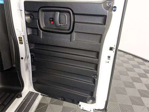 Used 2024 GMC Savana 2500 w/ Driver Convenience Package image 24