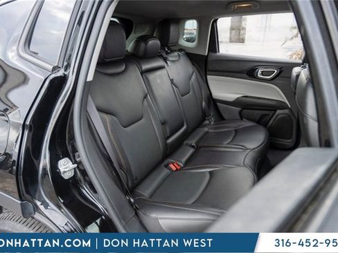 Used 2022 Jeep Compass Limited image 26