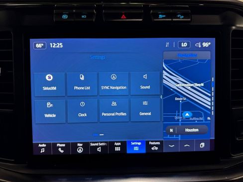 Used 2023 Ford F350 Lariat w/ FX4 Off-Road Package AWD/4WD image 16