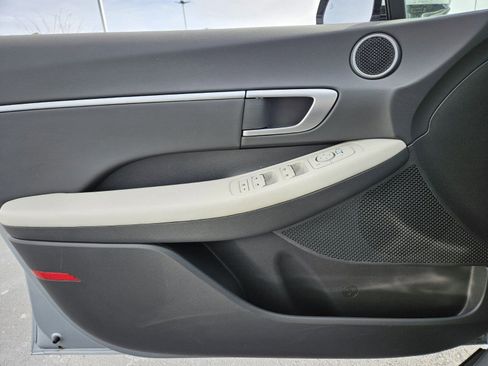 Used 2025 Hyundai Sonata SEL image 30