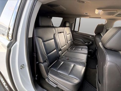 Used 2016 Chevrolet Suburban LT AWD/4WD image 19