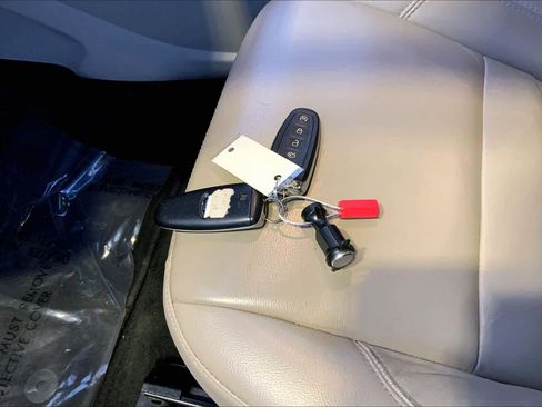 Used 2017 Ford Escape Titanium w/ Equipment Group 301A image 14