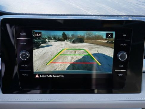 New 2026 Volkswagen Taos SE AWD/4WD image 12