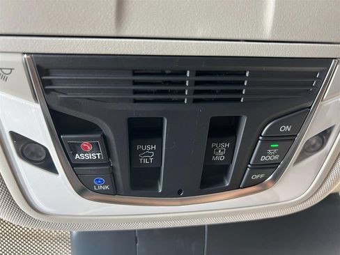 New 2026 Acura RDX w/ Technology Package AWD/4WD image 19