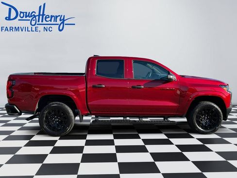 Used 2025 Chevrolet Colorado W/T w/ WT Custom Package RWD image 6