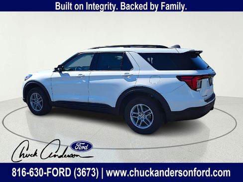 New 2026 Ford Explorer Active AWD/4WD image 5