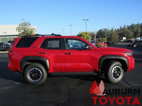 New 2026 Toyota 4Runner TRD Off-Road Premium image 2
