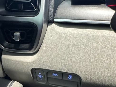 Used 2023 Kia Sorento S w/ Panoramic Sunroof Package FWD image 20