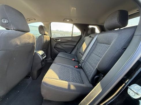 Used 2023 Chevrolet Equinox LT AWD/4WD image 12