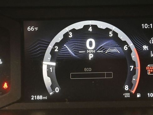 New 2026 Toyota 4Runner SR5 AWD/4WD image 16