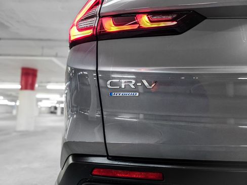 Used 2023 Honda CR-V Sport image 9