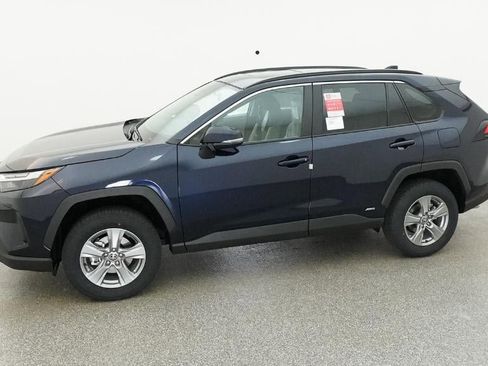 New 2025 Toyota RAV4 XLE image 35