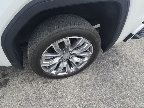 Used 2024 GMC Sierra 1500 Denali w/ Denali Reserve Package image 41