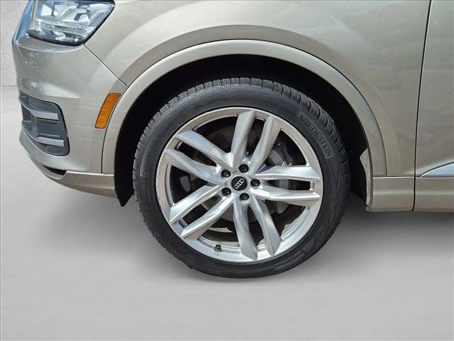 Used 2017 Audi Q7 3.0T Prestige AWD/4WD image 26