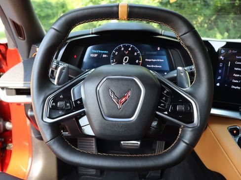 Used 2024 Chevrolet Corvette Stingray Preferred Conv w/ Battery Protection Package RWD image 28