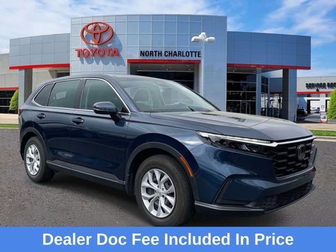 Used 2024 Honda CR-V LX image 1