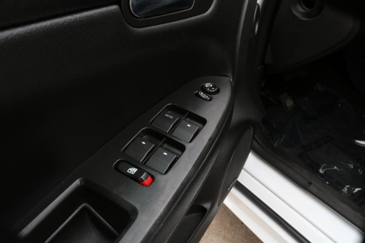 Used 2014 Chevrolet Impala LTZ FWD image 19