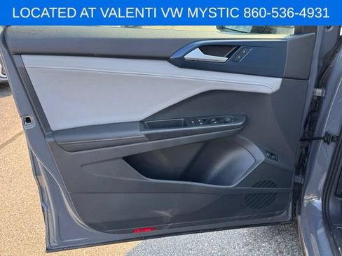 Certified 2024 Volkswagen Taos SE AWD/4WD image 28