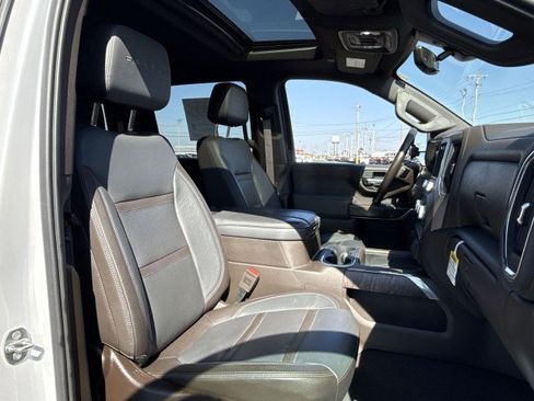 Certified 2023 GMC Sierra 3500 Denali w/ Denali Ultimate Package image 24
