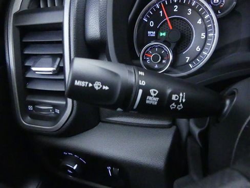 Used 2024 RAM 1500 Tradesman image 15