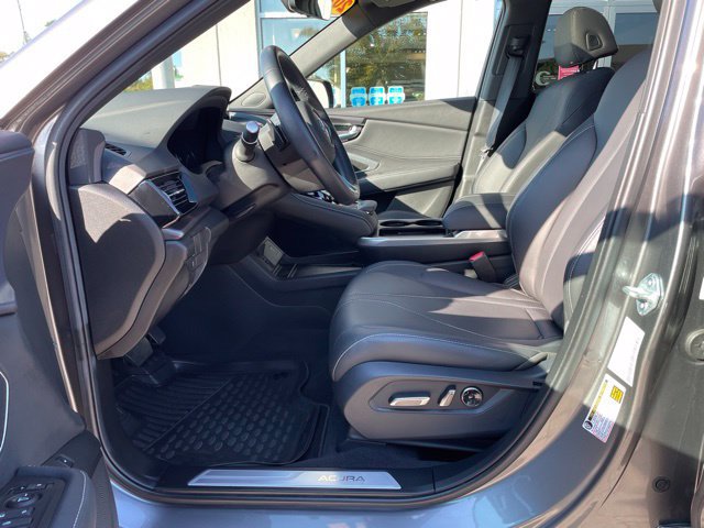 Used 2025 Acura RDX SH-AWD image 15