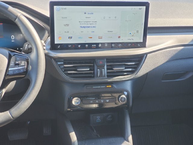 Used 2023 Ford Escape Active w/ Tech Pack #2 AWD/4WD image 26