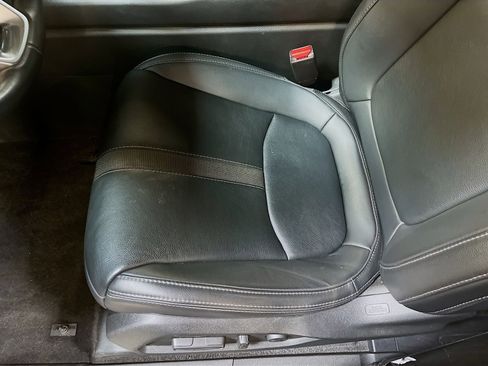 Used 2023 Honda Pilot Touring image 20