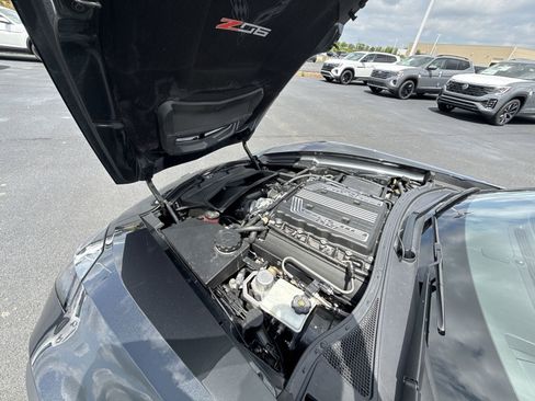 Used 2019 Chevrolet Corvette Z06 RWD image 26