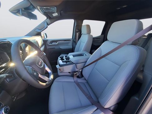 Used 2024 GMC Sierra 1500 SLE RWD image 10