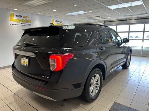 Used 2023 Ford Explorer XLT w/ Equipment Group 202A image 28