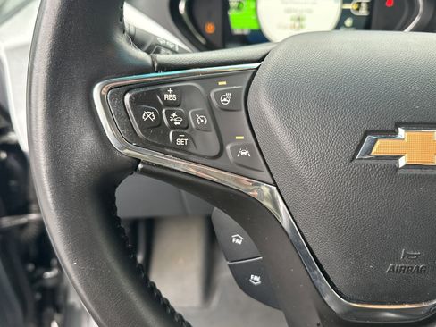 Used 2020 Chevrolet Bolt Premier w/ Infotainment Package image 25