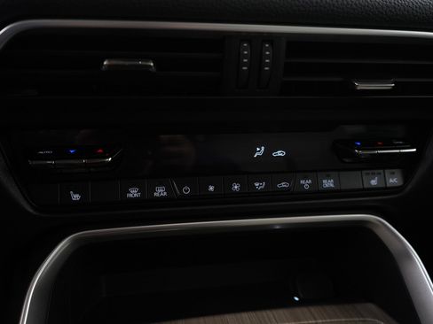 Certified 2024 MAZDA CX-90 Plug-In Hybrid w/ Premium Pkg image 26