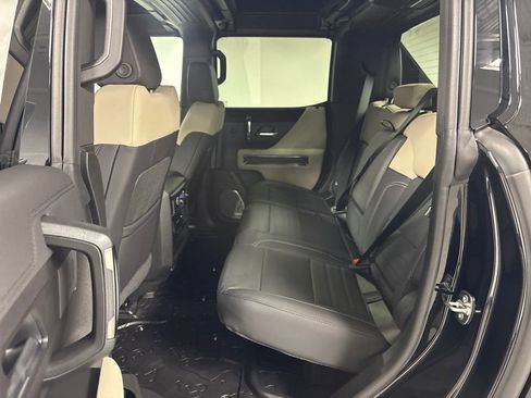 New 2026 GMC Hummer EV 4x4 Crew Cab image 30