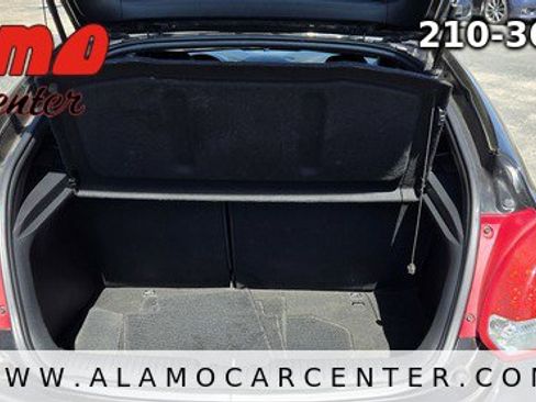 Used 2016 Hyundai Veloster Turbo image 24