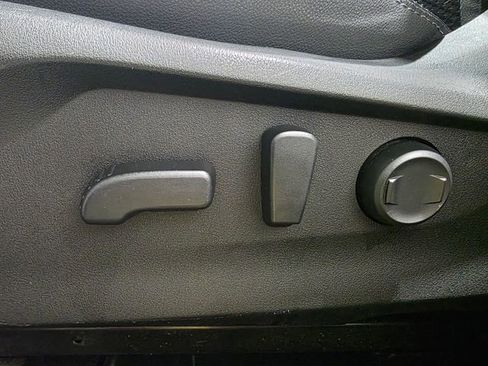 Used 2019 Subaru Forester Premium w/ All-Weather Package image 15