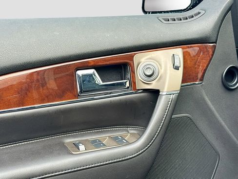 Used 2014 Lincoln MKX AWD w/ Equipment Group 102A image 17