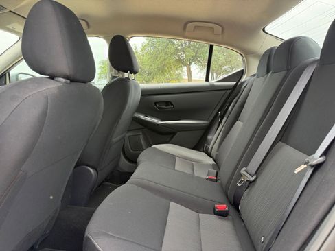 Used 2025 Nissan Sentra SV FWD image 25