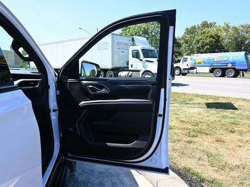 Used 2021 Chevrolet Tahoe RST image 18